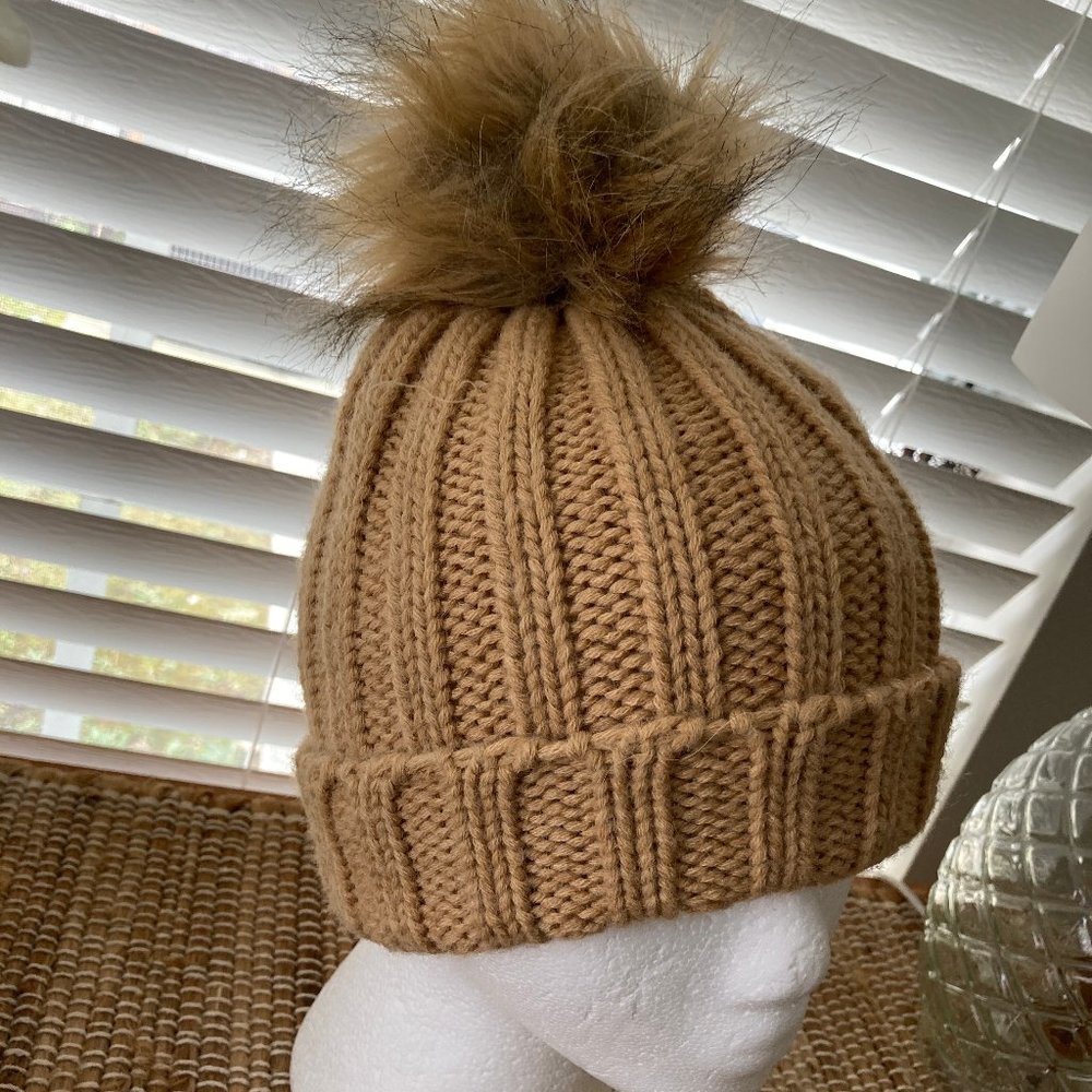NYC Underground Camel Knit  Fur Pom Pom Beanie Hat